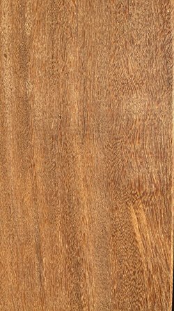 Madera fina exótica "Deck Kumaru".