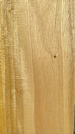 Madera fina exótica "Framire".