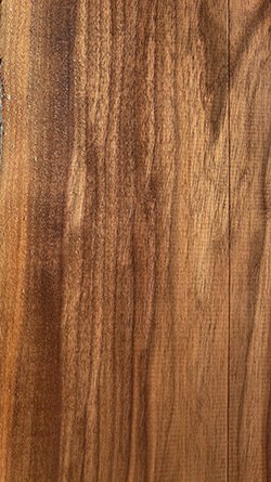 Madera fina "Nogal".