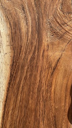 Madera fina "Parota".